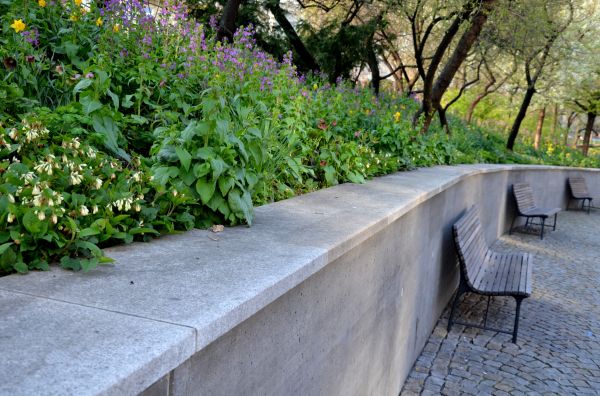 Concrete Retaining Wall Service in Sterling