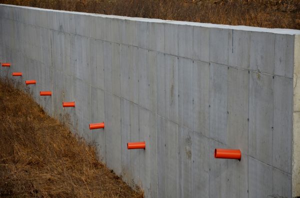 Cement Wall Pouring in Sterling