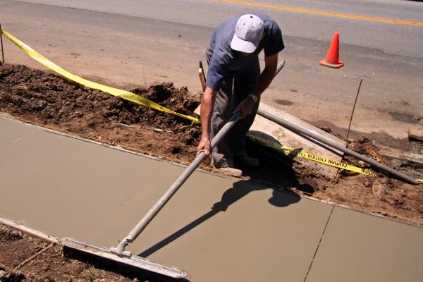 Cost of Sidewalk Building in Sterling