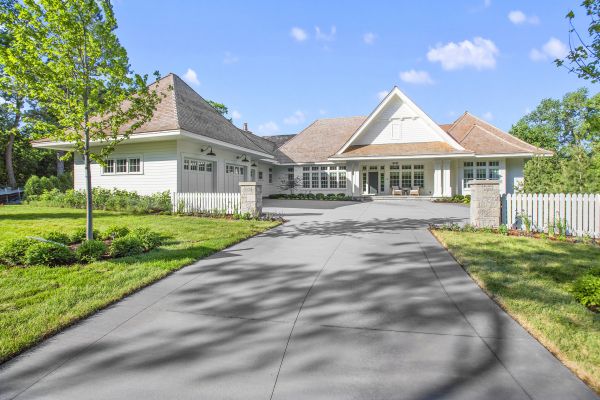 Cost of Driveway Concreting in Sterling